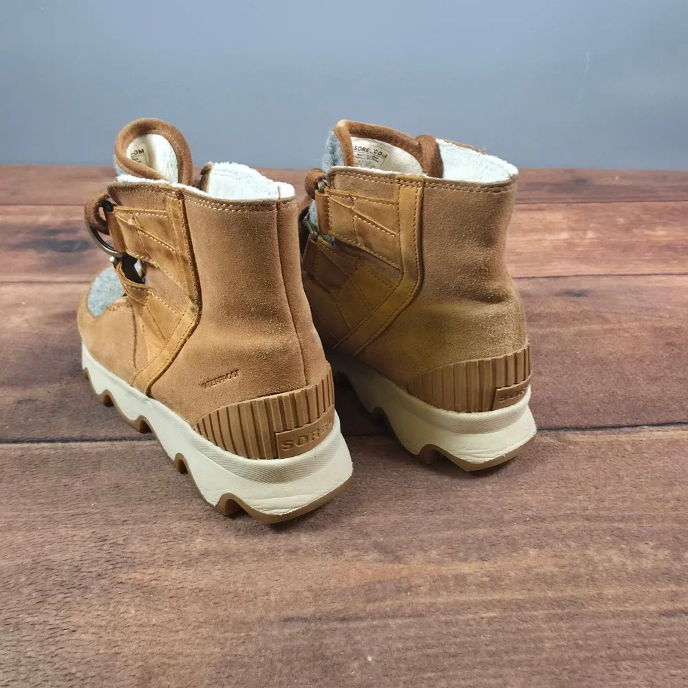 Sorel Kinetic Short Boots Womens 9 Brown Good Waterproof Suede NL3097-224